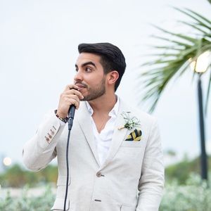 Meet your Posher, Manuel